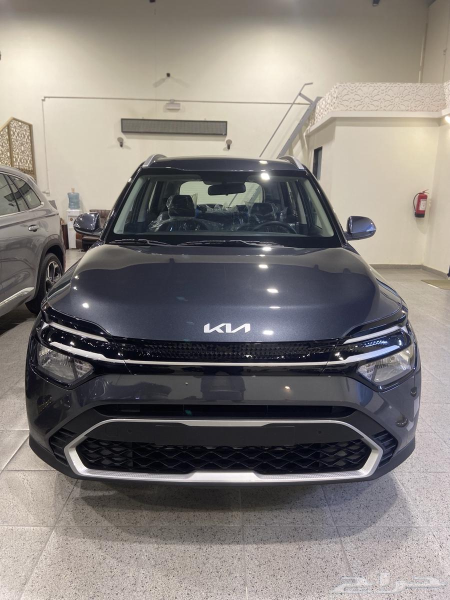 Kia Karends standard upgraded model 202563516264739585111