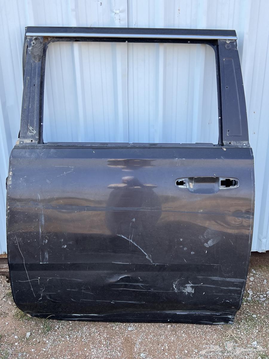 Doors and fenders of a 2015 Jeep Cherokee for sale63517914617603113