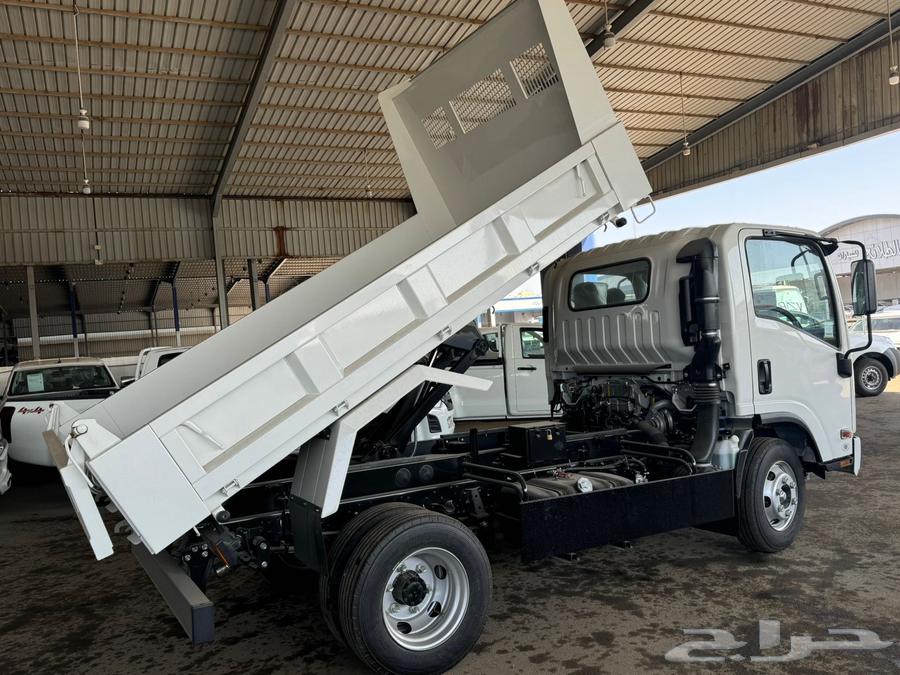 Isuzu 5-ton hook lift model 202463520580958595114