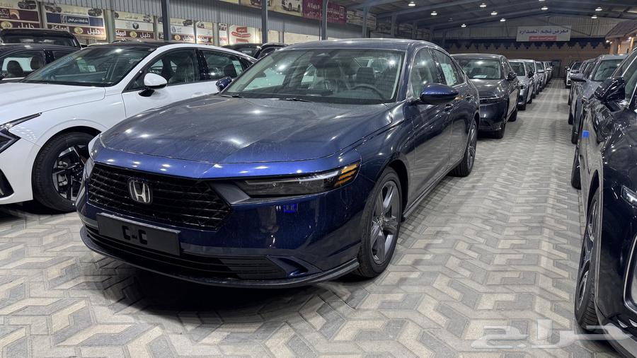 Honda Accord half option 2025 Gulf model, priced at 128,22563515010968577112