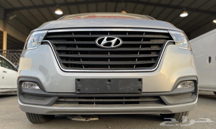 Hyundai H1 2019 diesel bus, 12 passengers (sold)63515573662850114