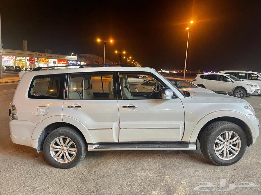 2016 Pajero full option63511260482819112
