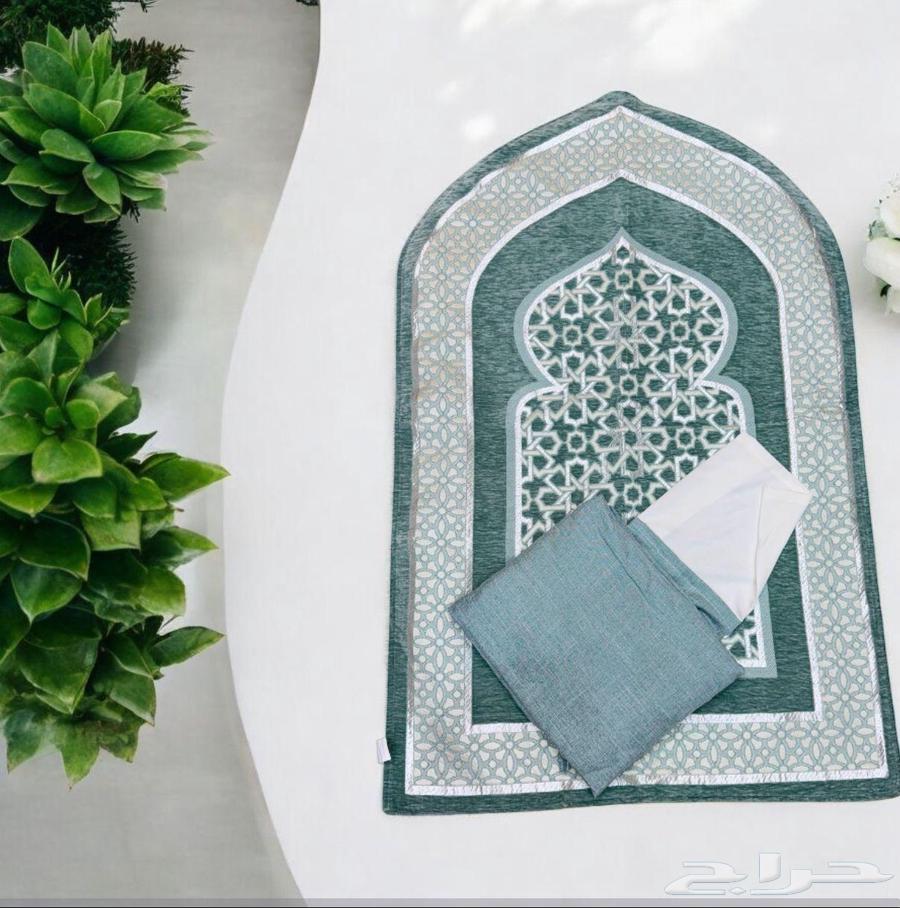 Prayer mat not from the market63616320284162114