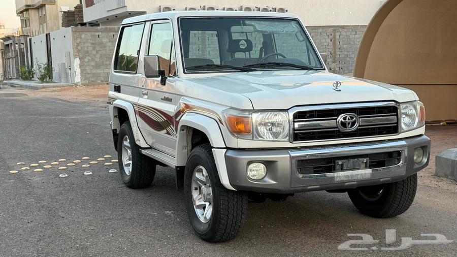 ربع تويوتا 2008 عداد 93.000 ( المدينة المنورة)63511782824322111