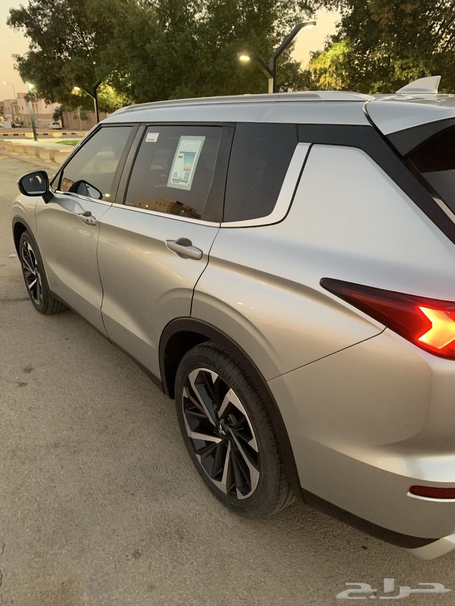 Mitsubishi Outlander 2023, mileage 4,350 only63512083381249114