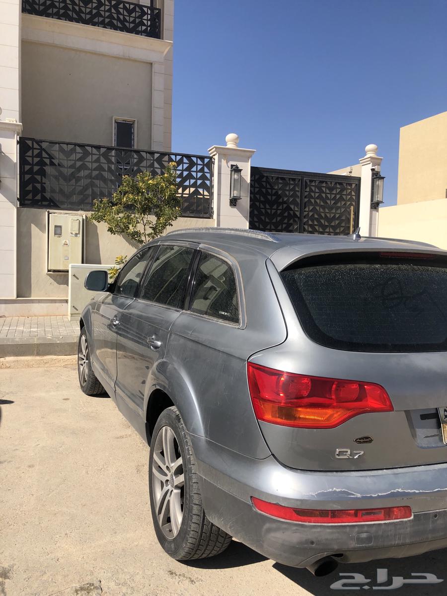 Audi Q7 Full Option63514137306753113