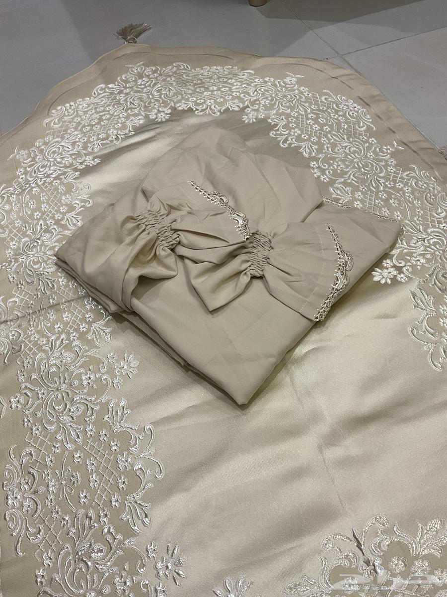 Prayer mat not from the market63616320284162113