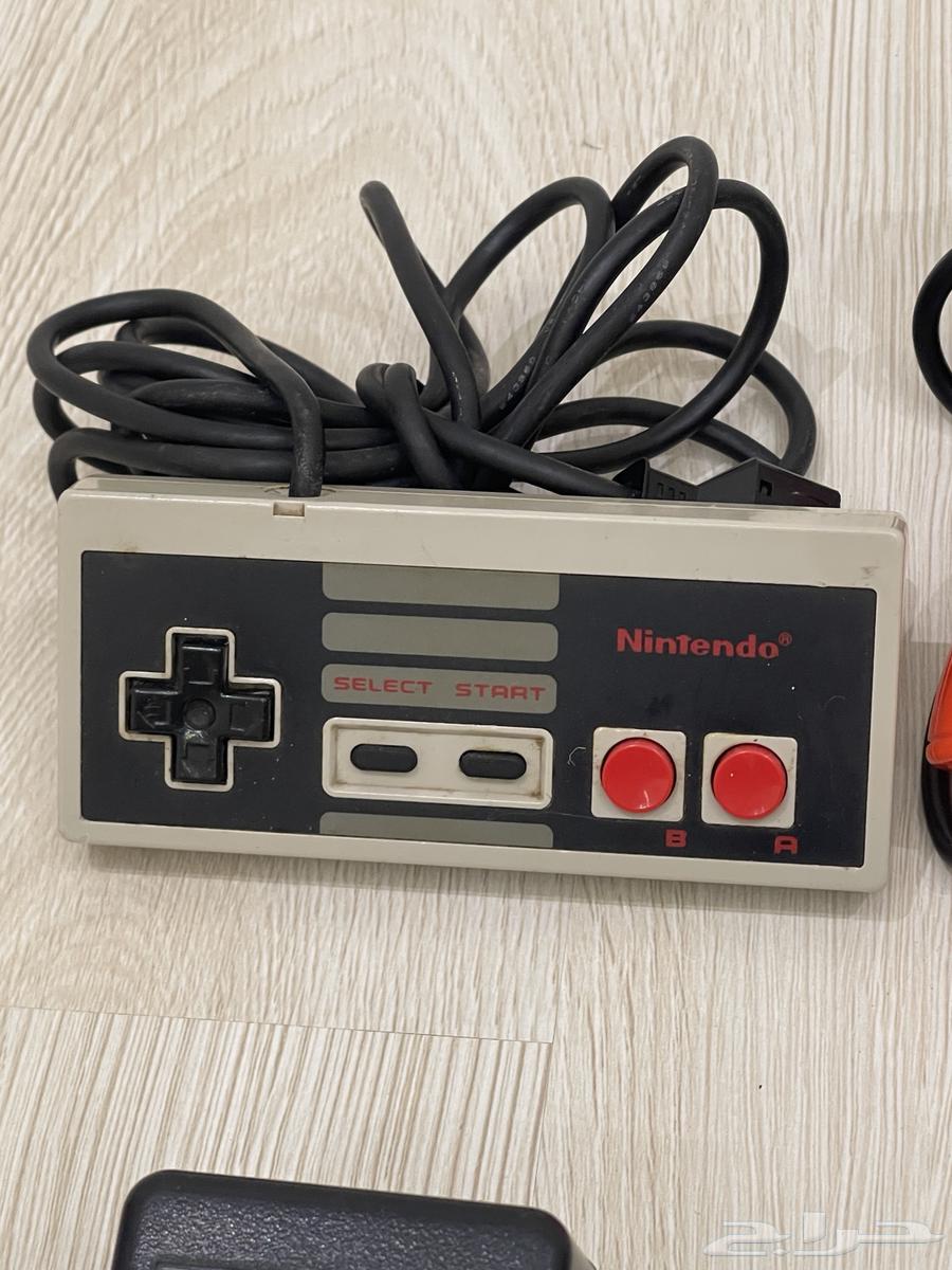 كمبيوتر العائله - NES تم البيع63292038519938113