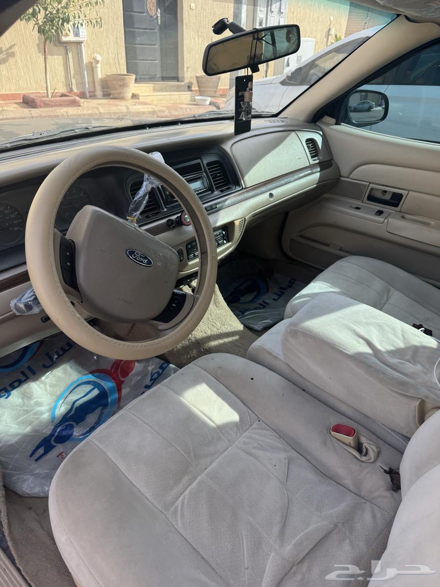 فورد فكتوريا 201063508908277251113