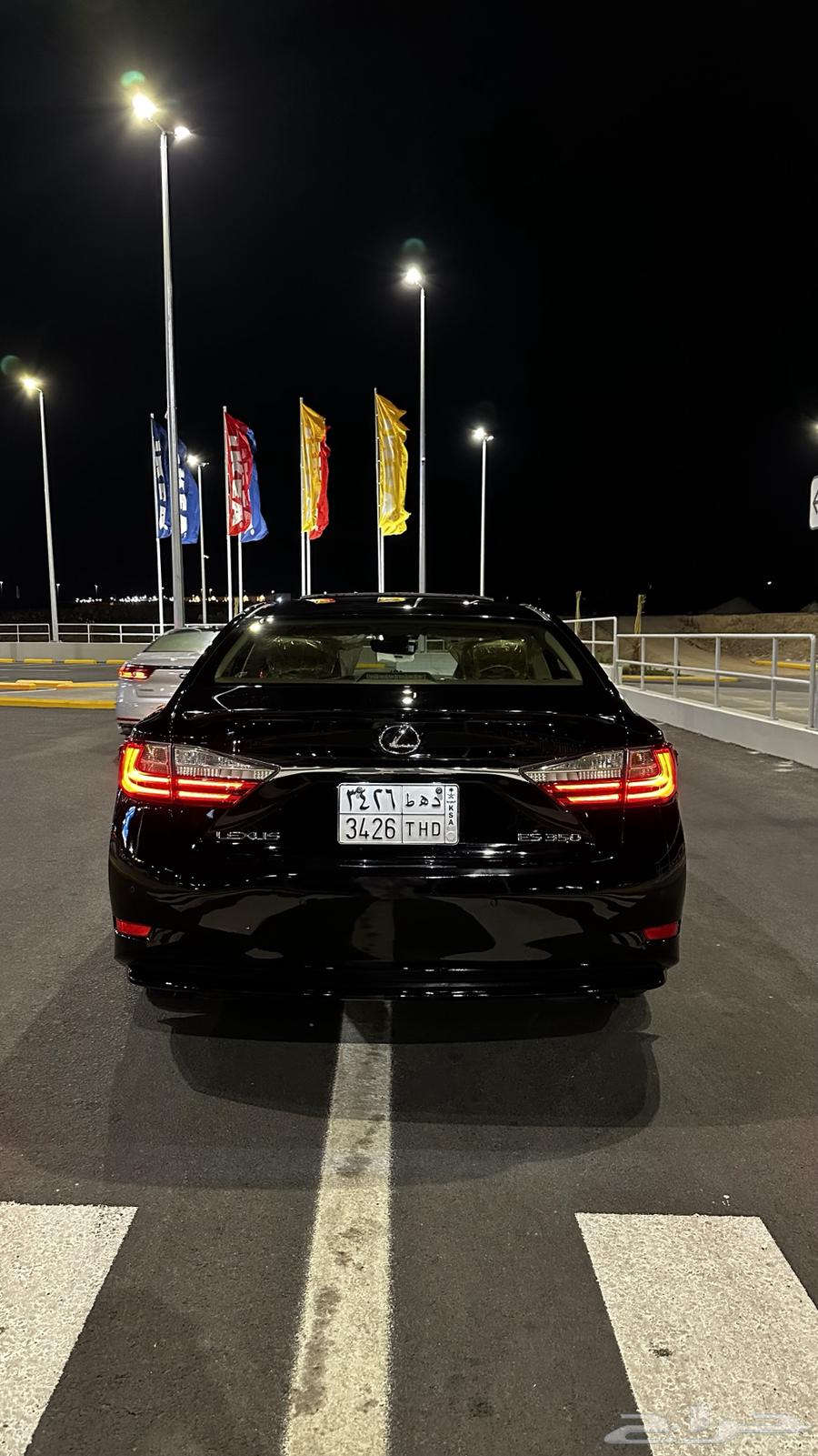 تم البيع لكزس es 350 اسود جديد63503054009857113