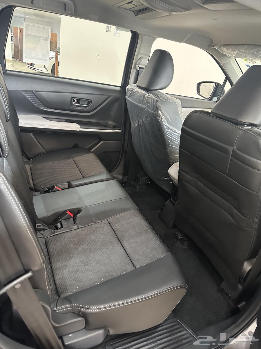 Toyota Flouze GLX63508005105283112