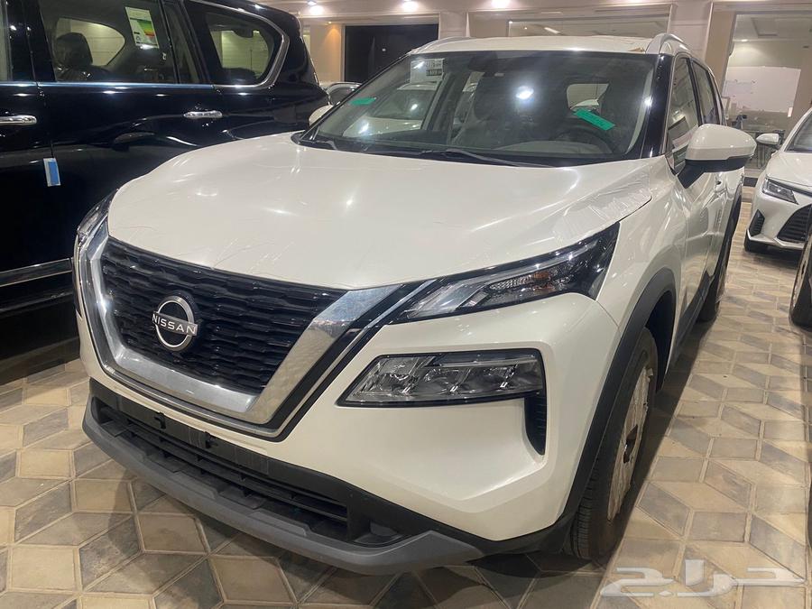 Nissan X-Trail 5-seater standard Saudi 202463505483276033112