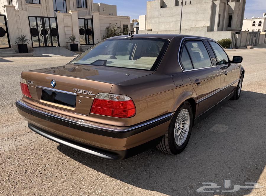بي ام دبليو 200263502492005379113