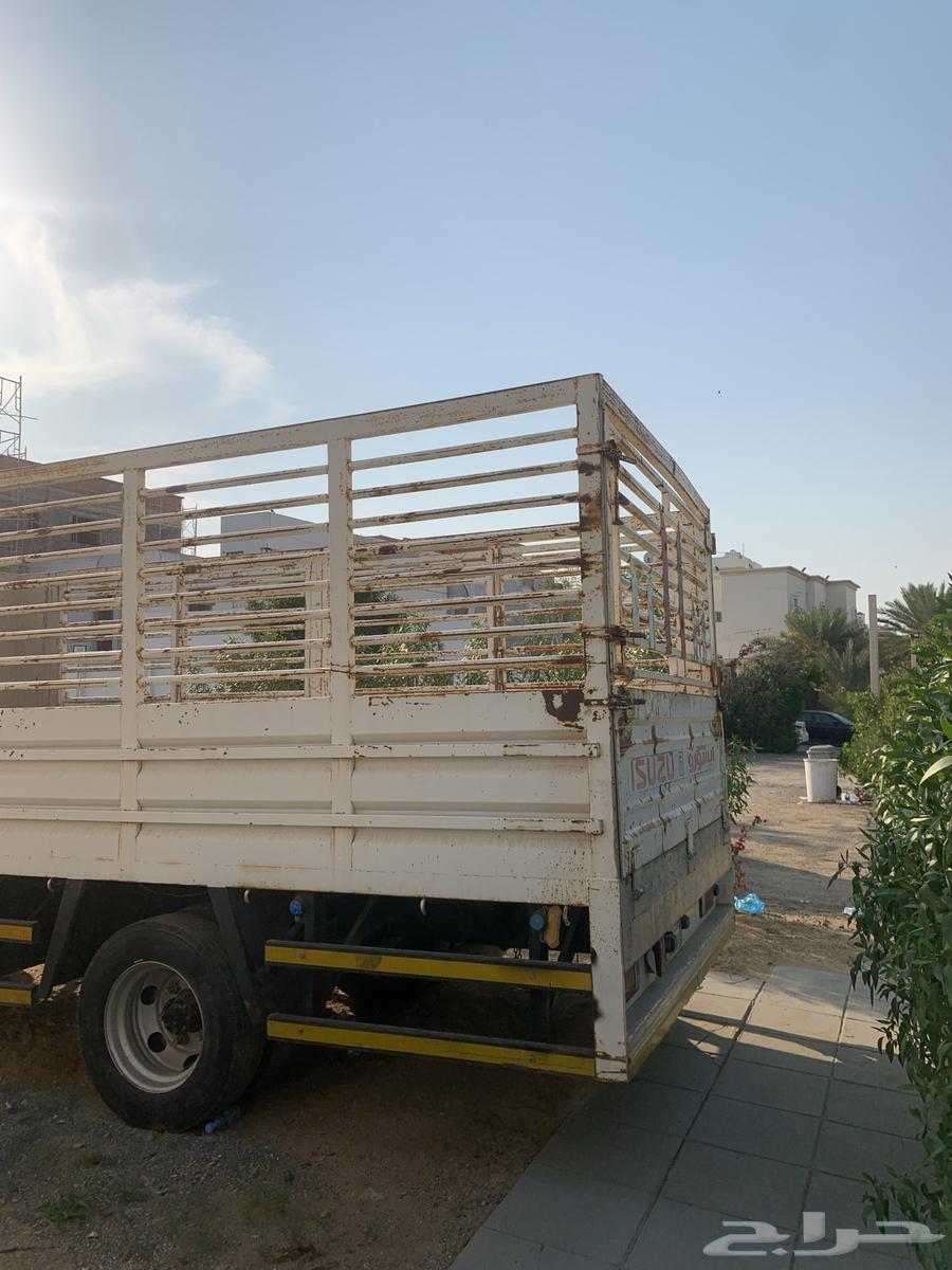 شاحنه ايسوزو للإيجار63500459762690113