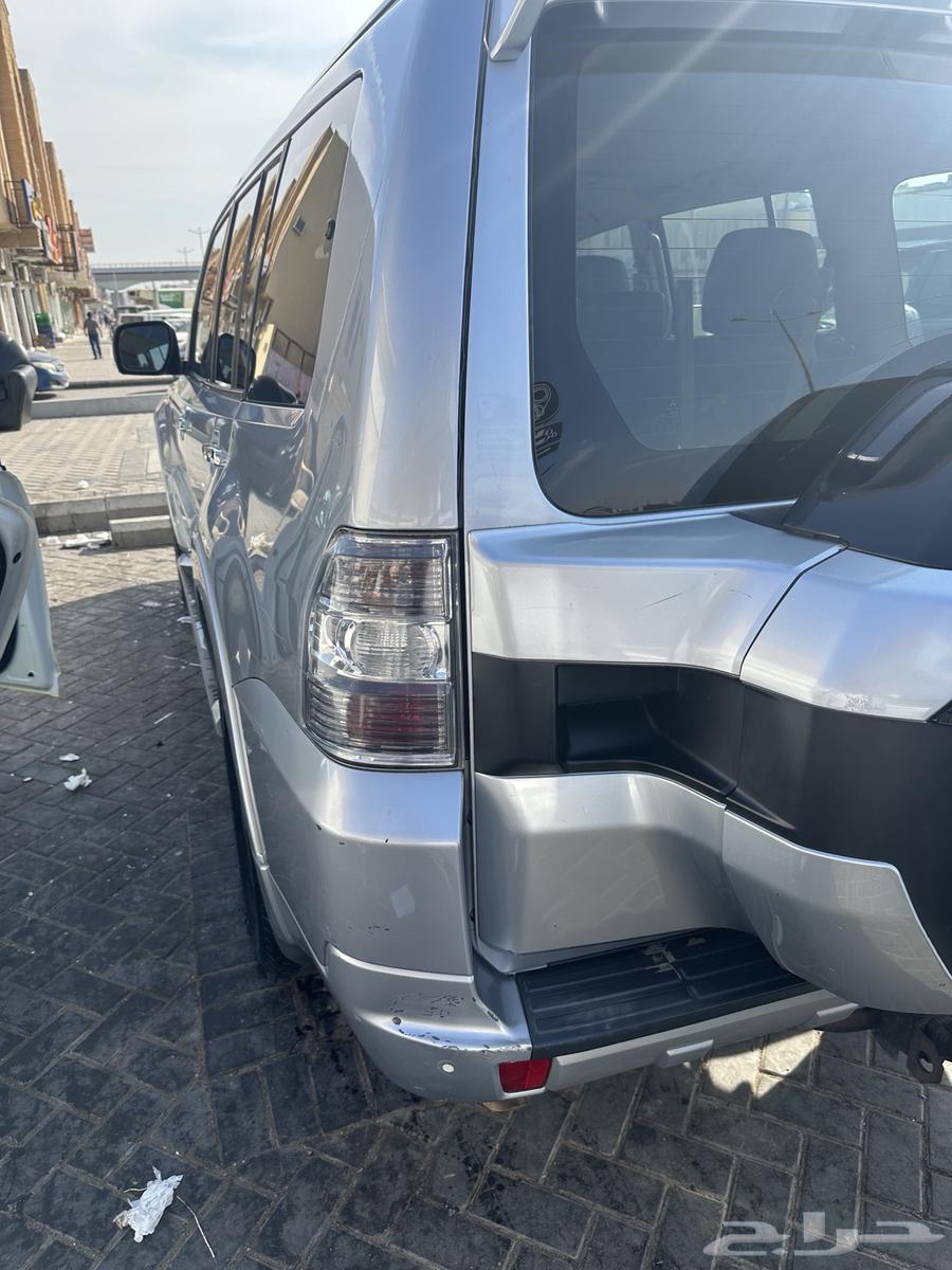 2016 Pajero, Saudi, gold emblem, fully loaded, first owner from the agency63514909171585114