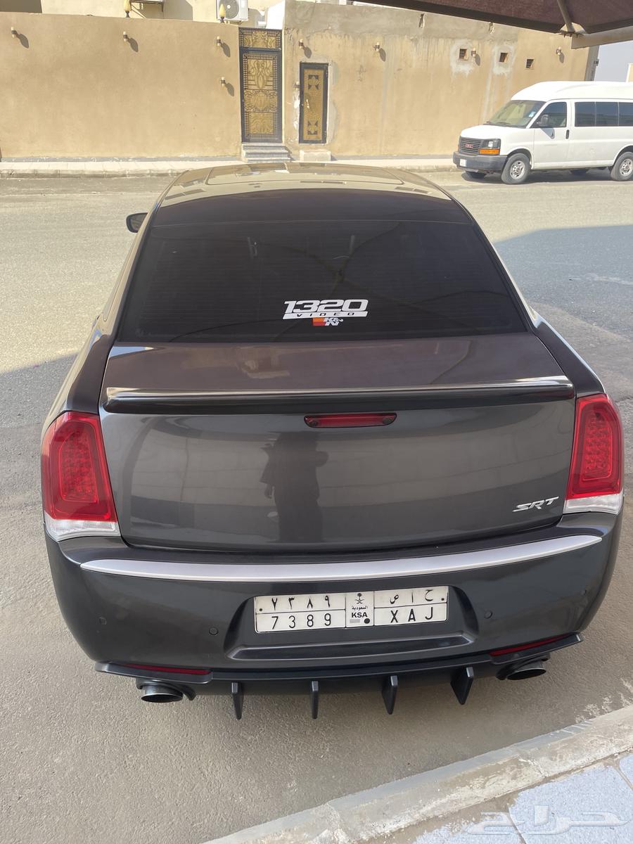 Chrysler 2013 modified with SRT63501047786881112