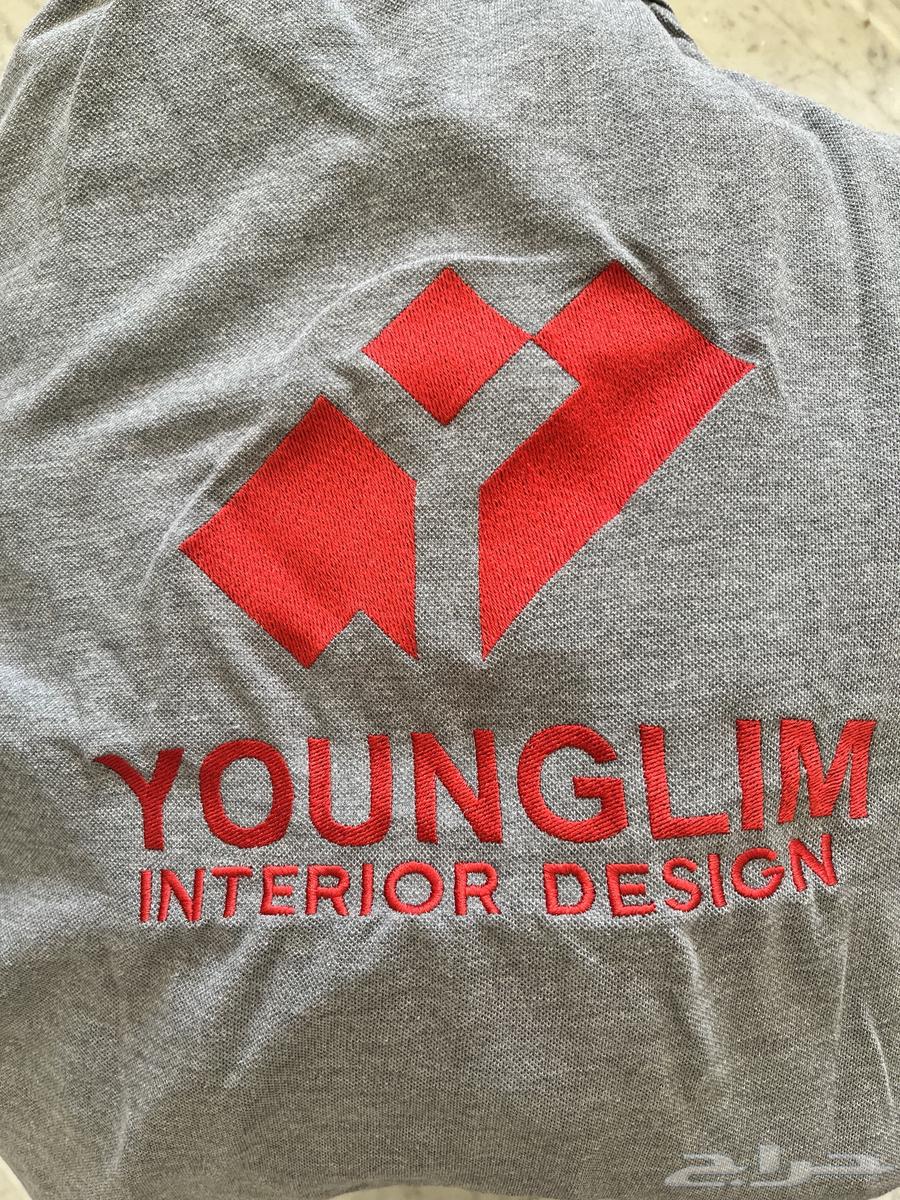 Display embroidery of a uniform T-shirt63290691845250112