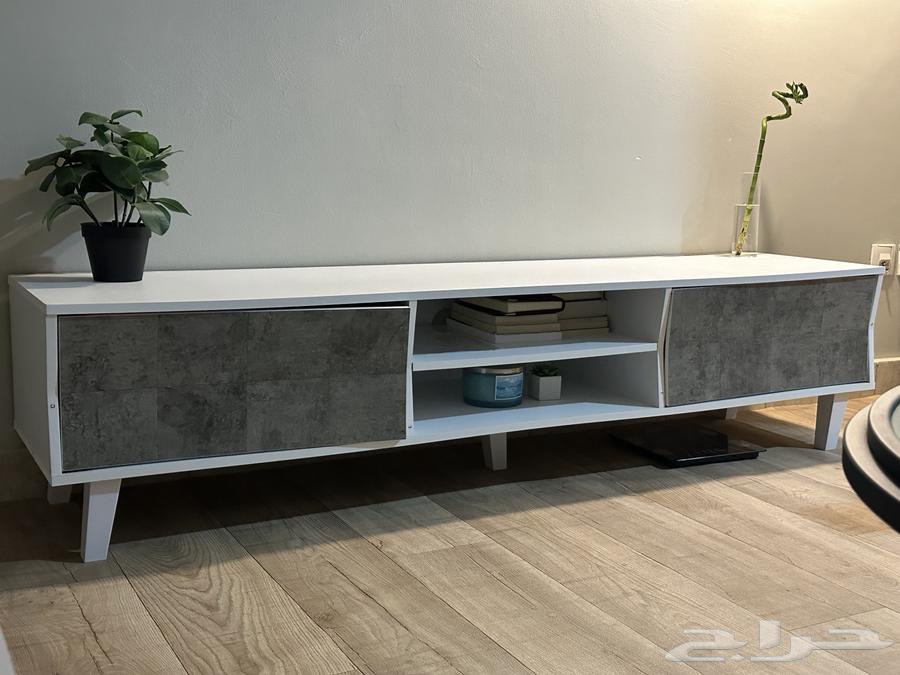 Television table63290696218499110
