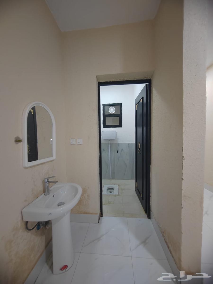 غرف واستراحات عزاب للايجار63006635343106114