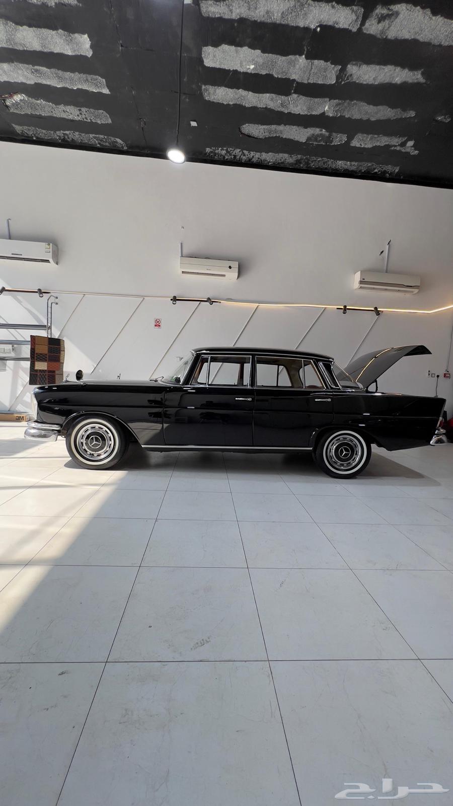 Mercedes-Benz 220 model 1962 w11163497073293697112