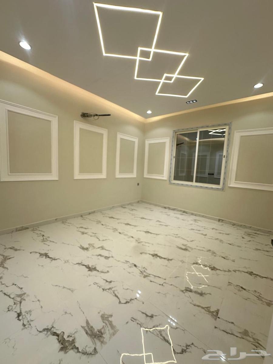 For sale: A role in Al-Hamra63006674545666113