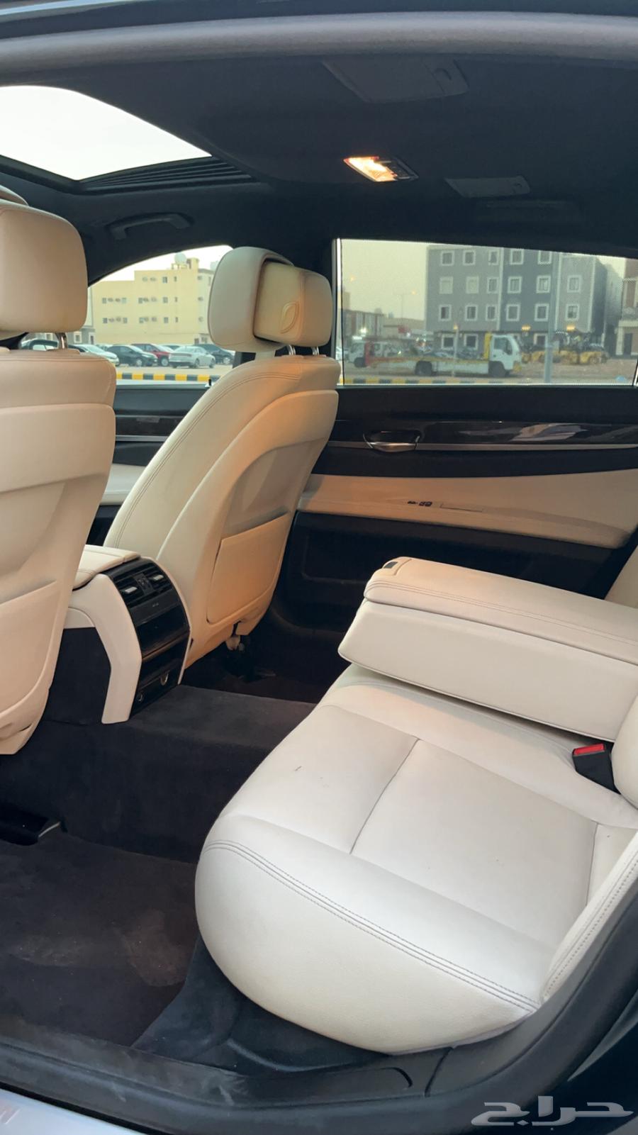 BMW 730 model 201463494014120322114