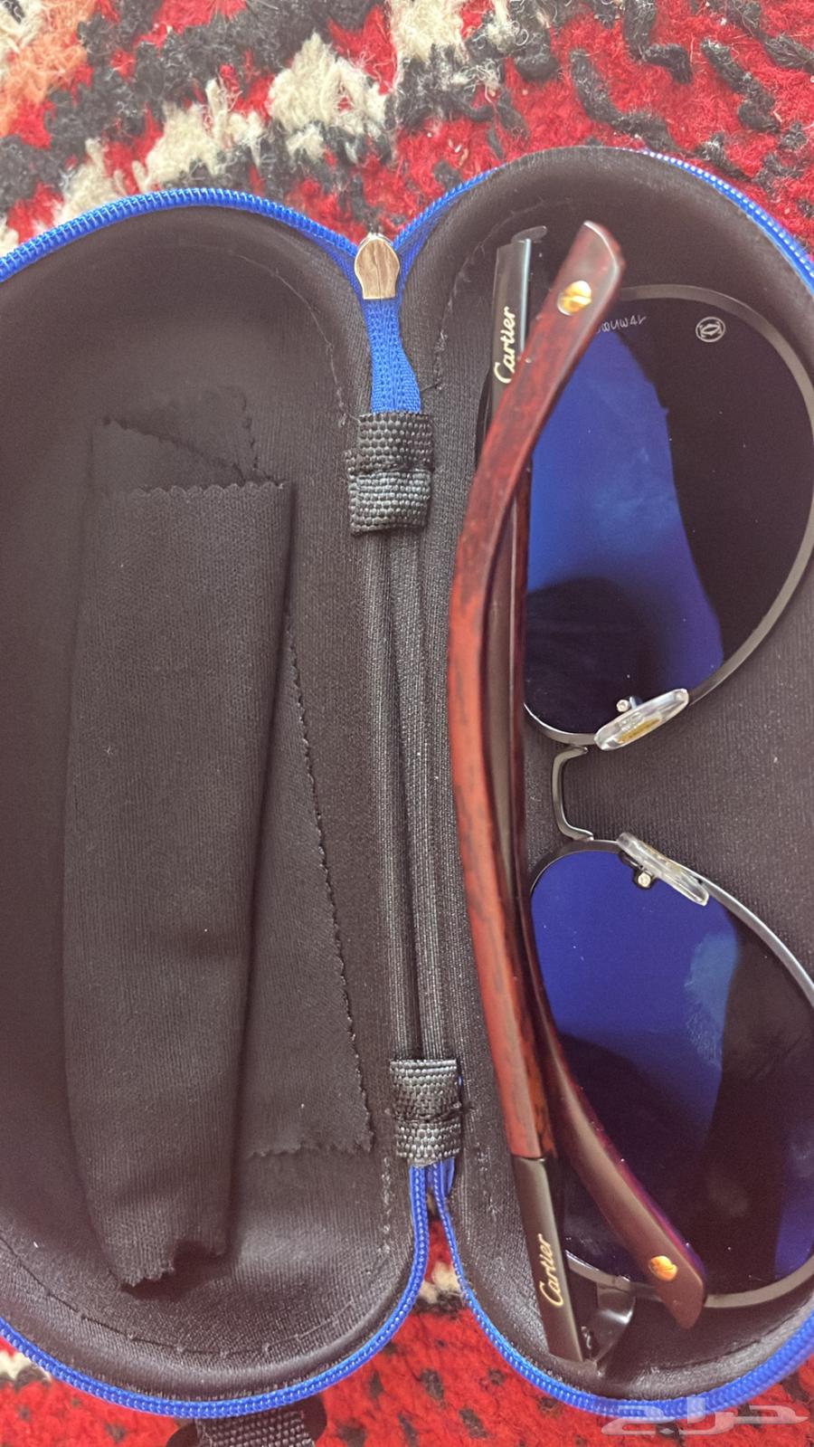 Second-hand Cartier glasses.63281122304641113