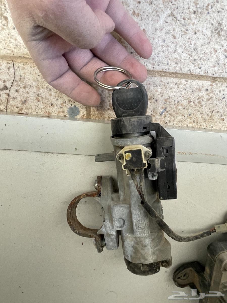 قطع سوتشي و كبيوتر افيو قطع قمشات كامري زرار النترا63488599923329111