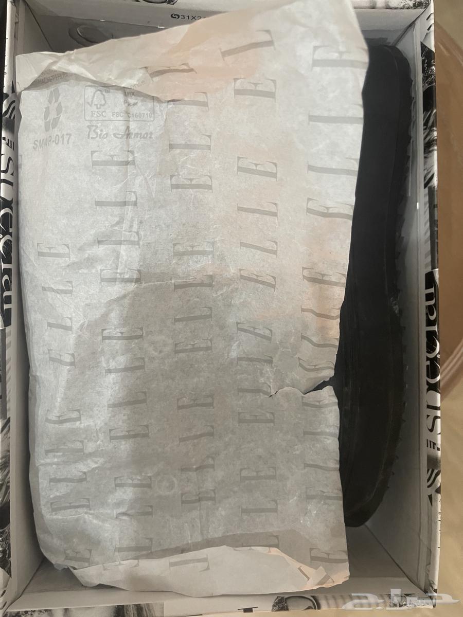New shoes, never worn, never used.  
Original price was 180 riyals, now 160 riyals, new.63281122032131114