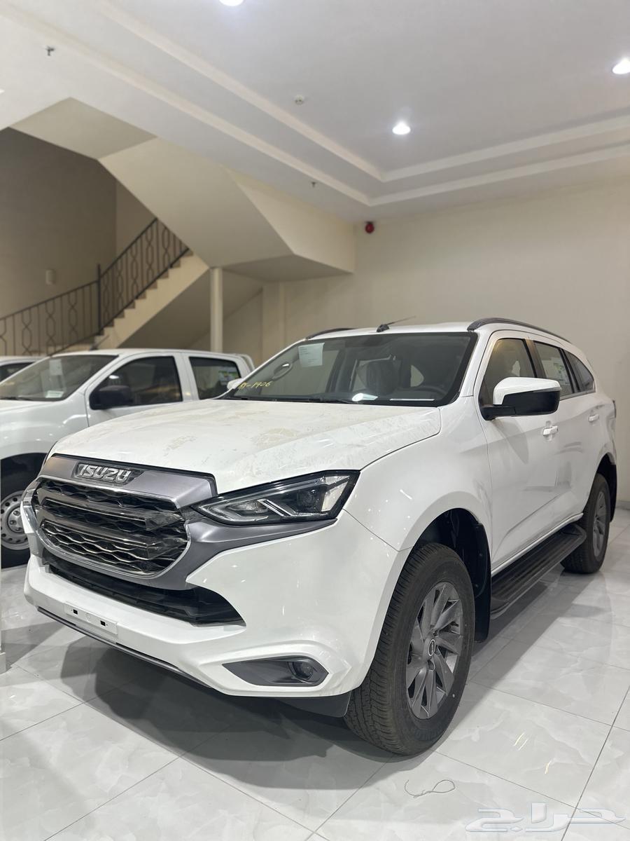 Isuzu MUX Full Option Double Cab 202463489250798721113