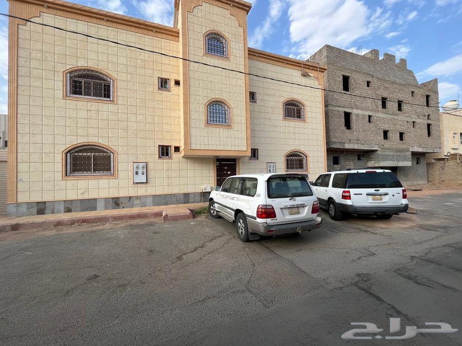 للبيع عمارة سكنية شقق بحي المحطة بمنطقة حائل63006748069378113