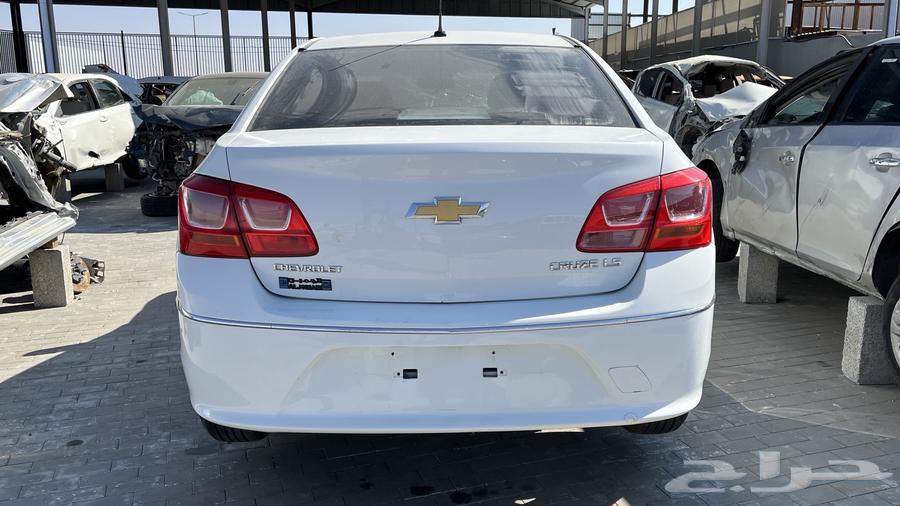 Cruze 2015 damaged, selling spare parts only63491488545410112