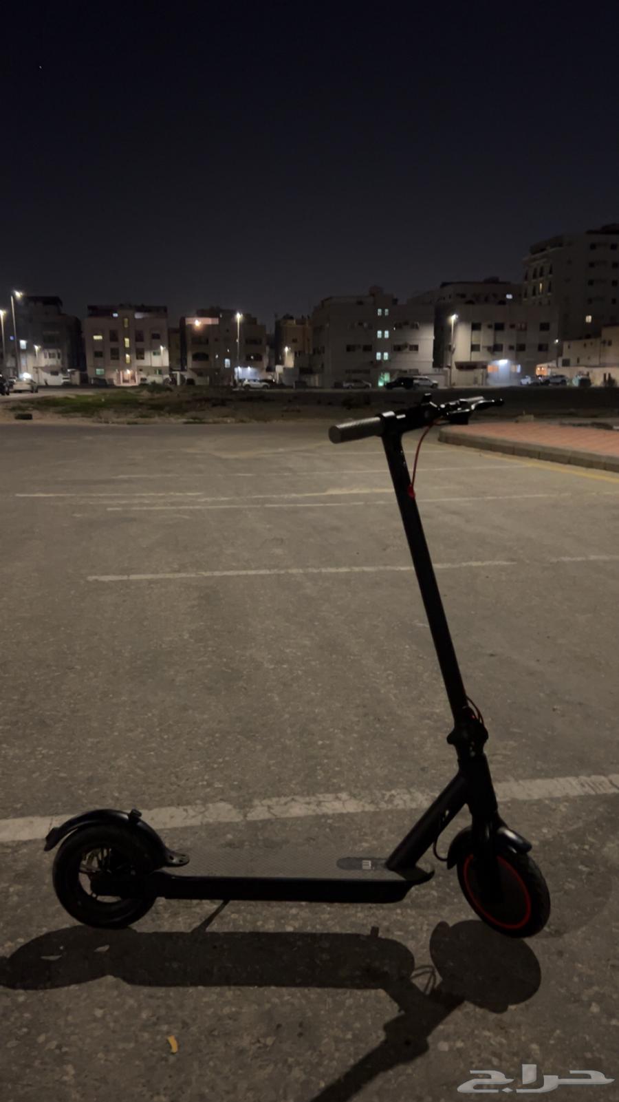 Electric scooter63279351583746113