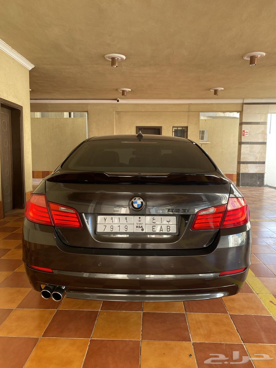 BMW 523i63482362593026112