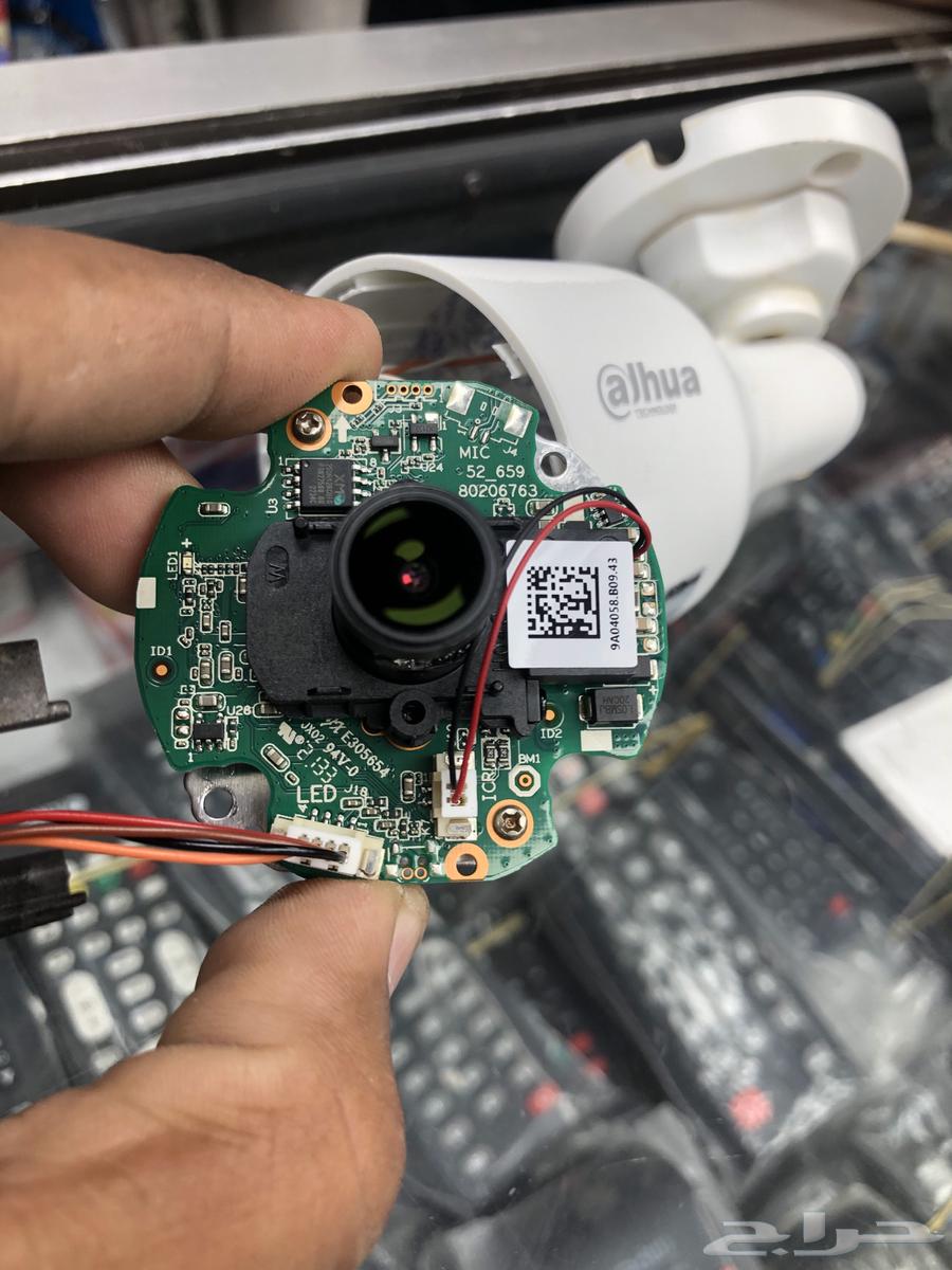 LCD Engineer Leading Electric Amplifiers Many Times and Shower63024451373954113