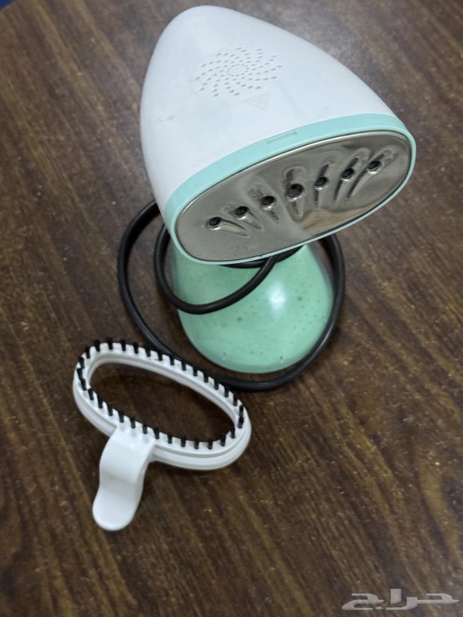 Small GVC steam iron63279737890562111