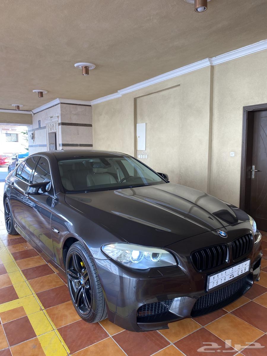 BMW 523i63482362593026113