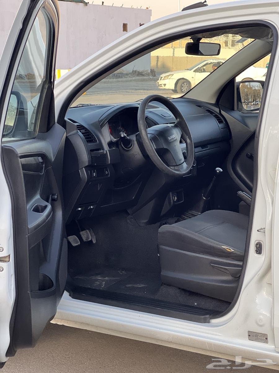 I want an Isuzu D-Max Gmaratin 2020 Isuzu63485684235137114