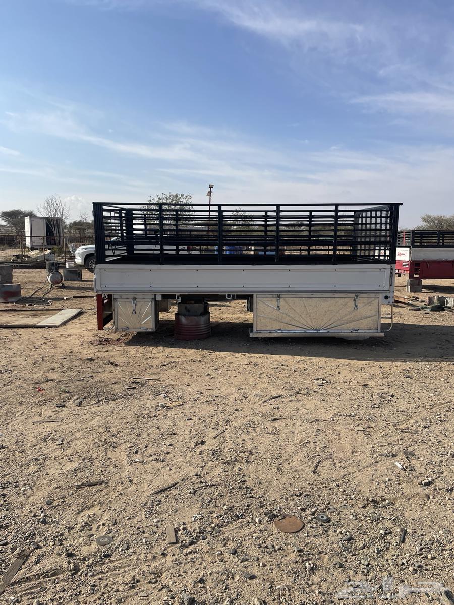 Isuzu Dinah box63483763024643114