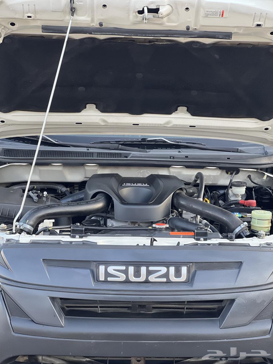 I want an Isuzu D-Max Gmaratin 2020 Isuzu63485684235137118