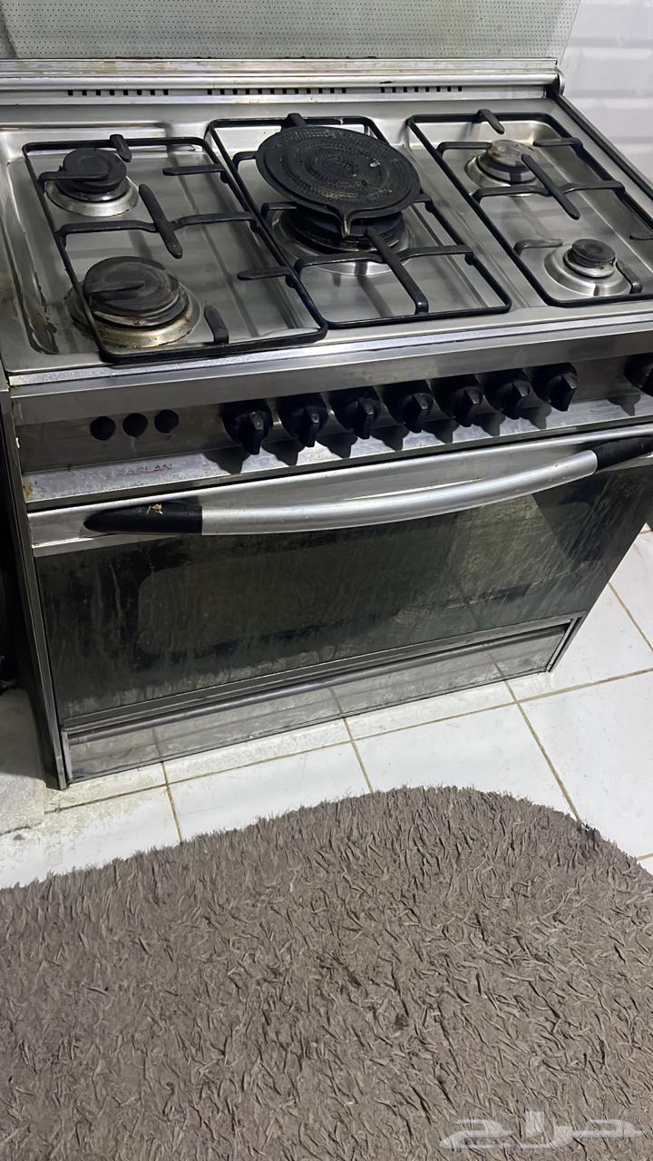 Dammam, Al-Zahraa neighborhood, for quick sale, there is a gas cylinder with regulator.63280129752065112
