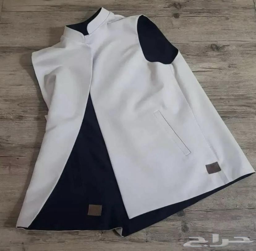 Show elegant men's vests offering unique sizes and shapes63279730890242113