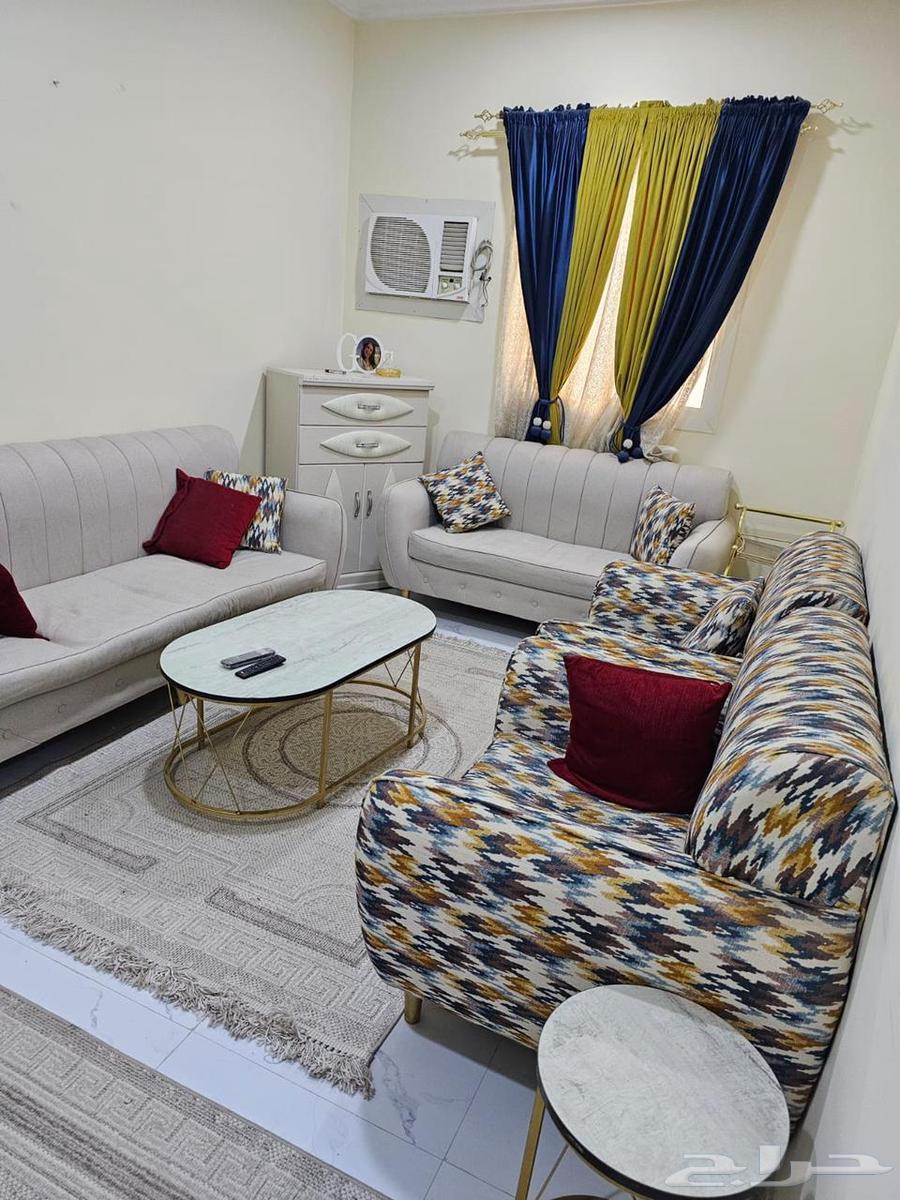 Dammam, Al-Zahraa neighborhood, for quick sale, there is a gas cylinder with regulator.632801297520651121