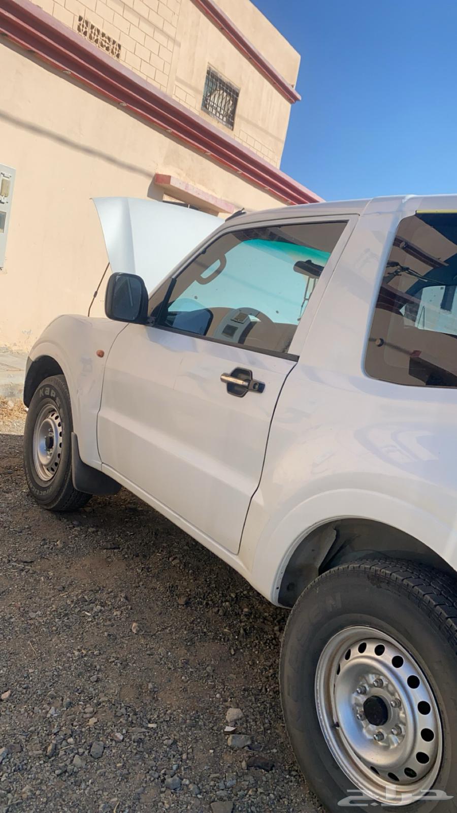 2002 Pajero, condition required for exchange with 2002 Dina, condition required and lift.63481200548353111