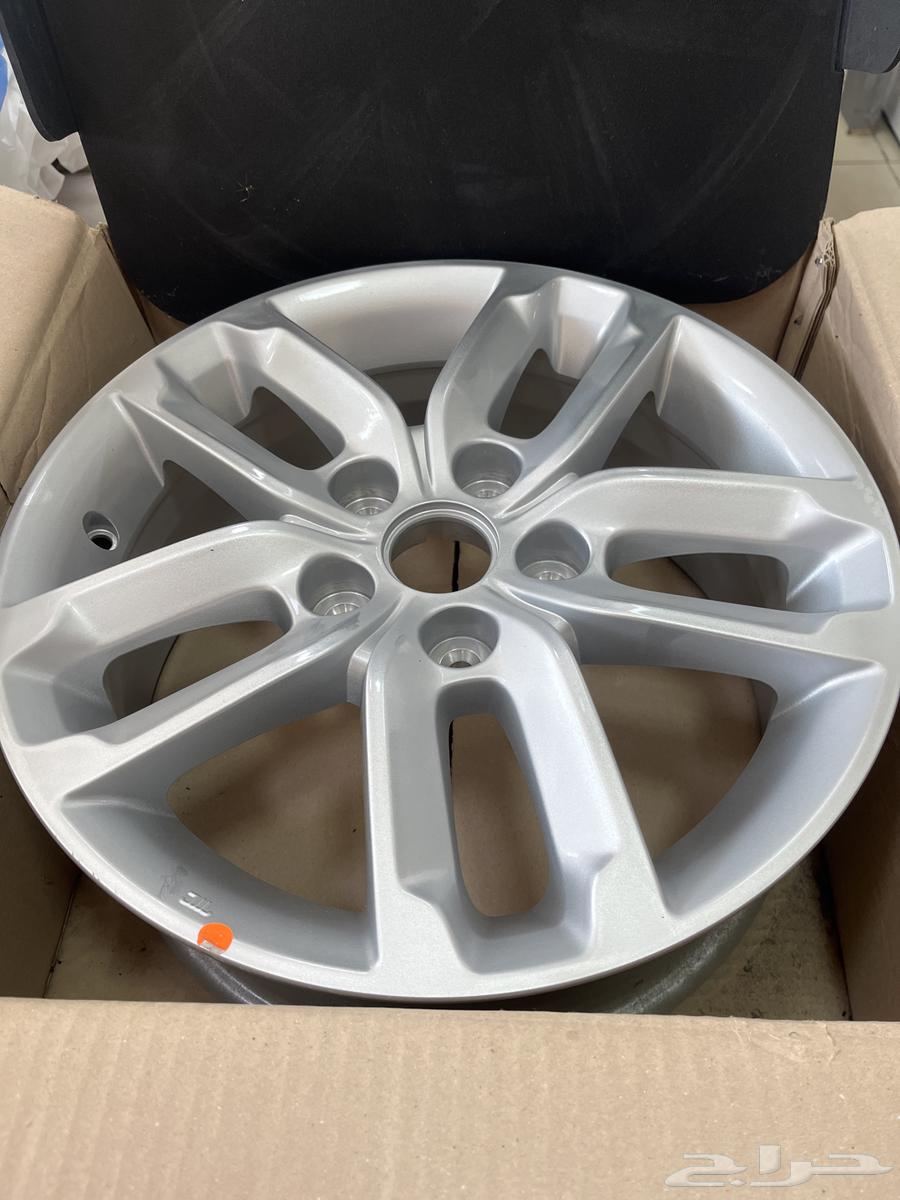 Optima rim from 2012-2015. New and original.63478585413506112
