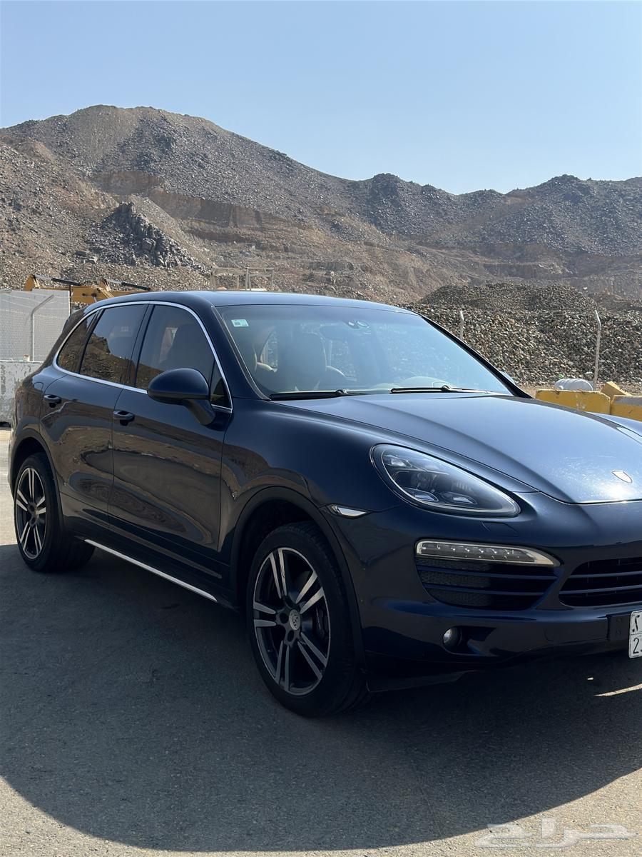 Porsche Cayenne 2012 S without hydraulic long engine63478616318083113