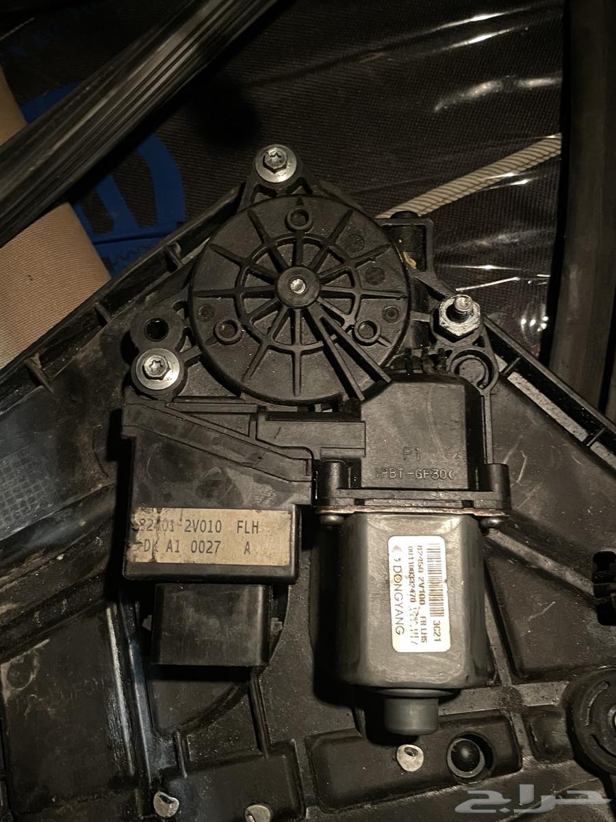 Hyundai Glass Dynamo63475127096450111