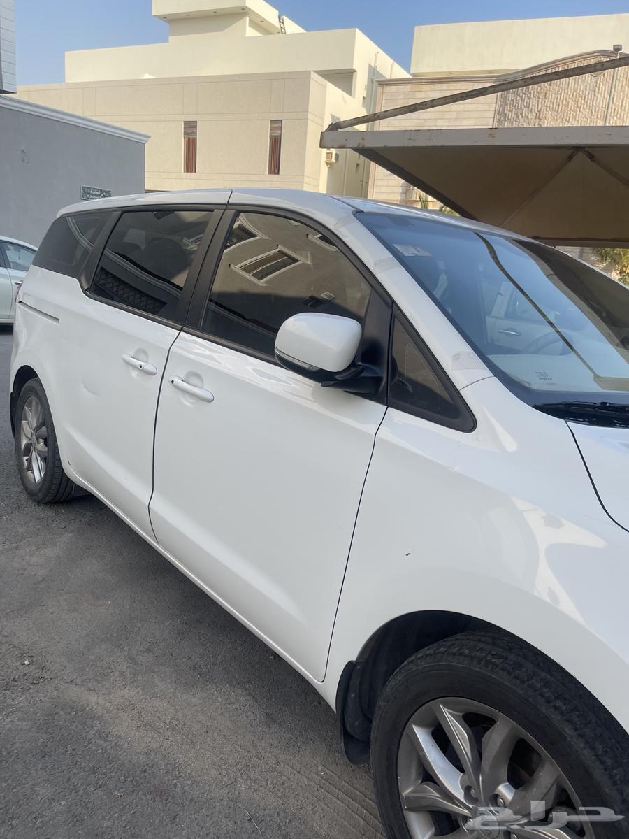 Carnival 2019 electric doors63476970064001112