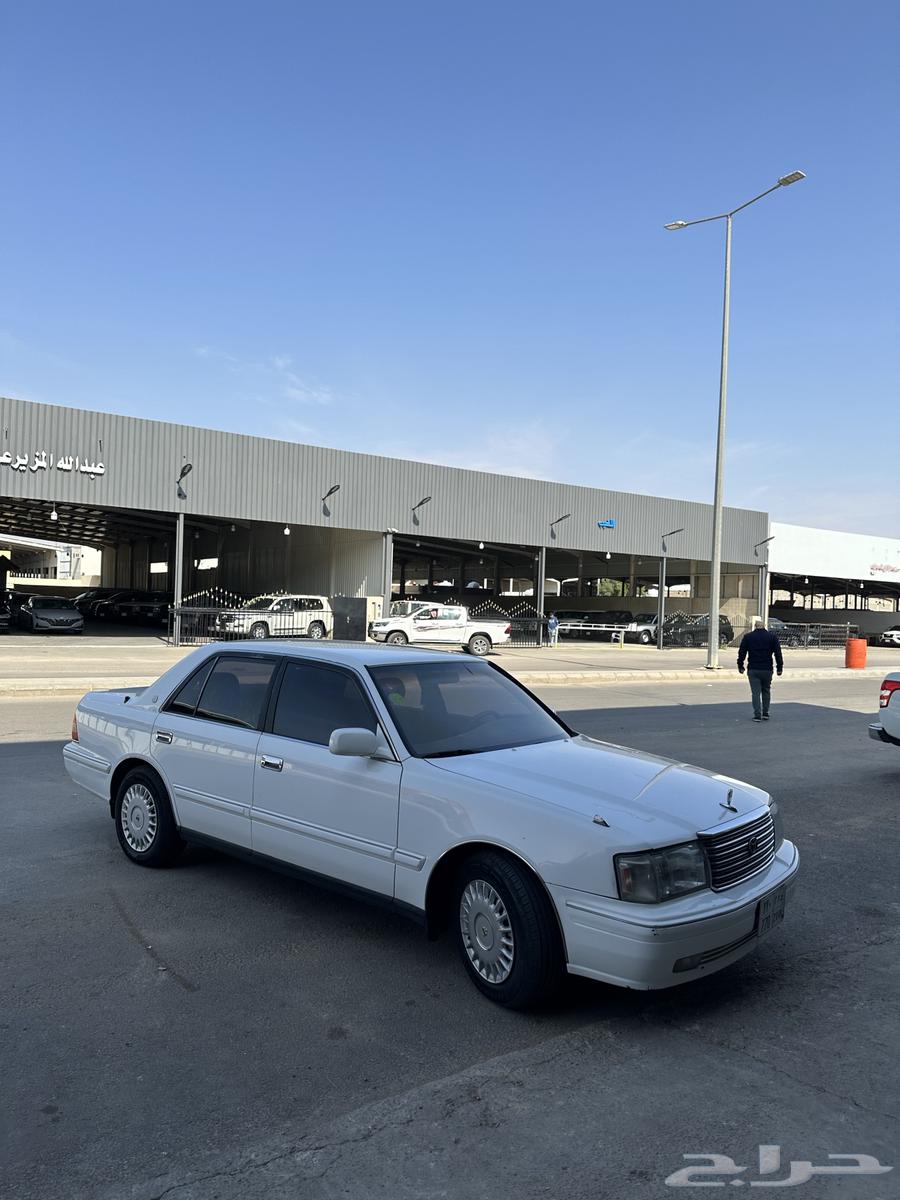 كراون تويوتا 199863477806921346112