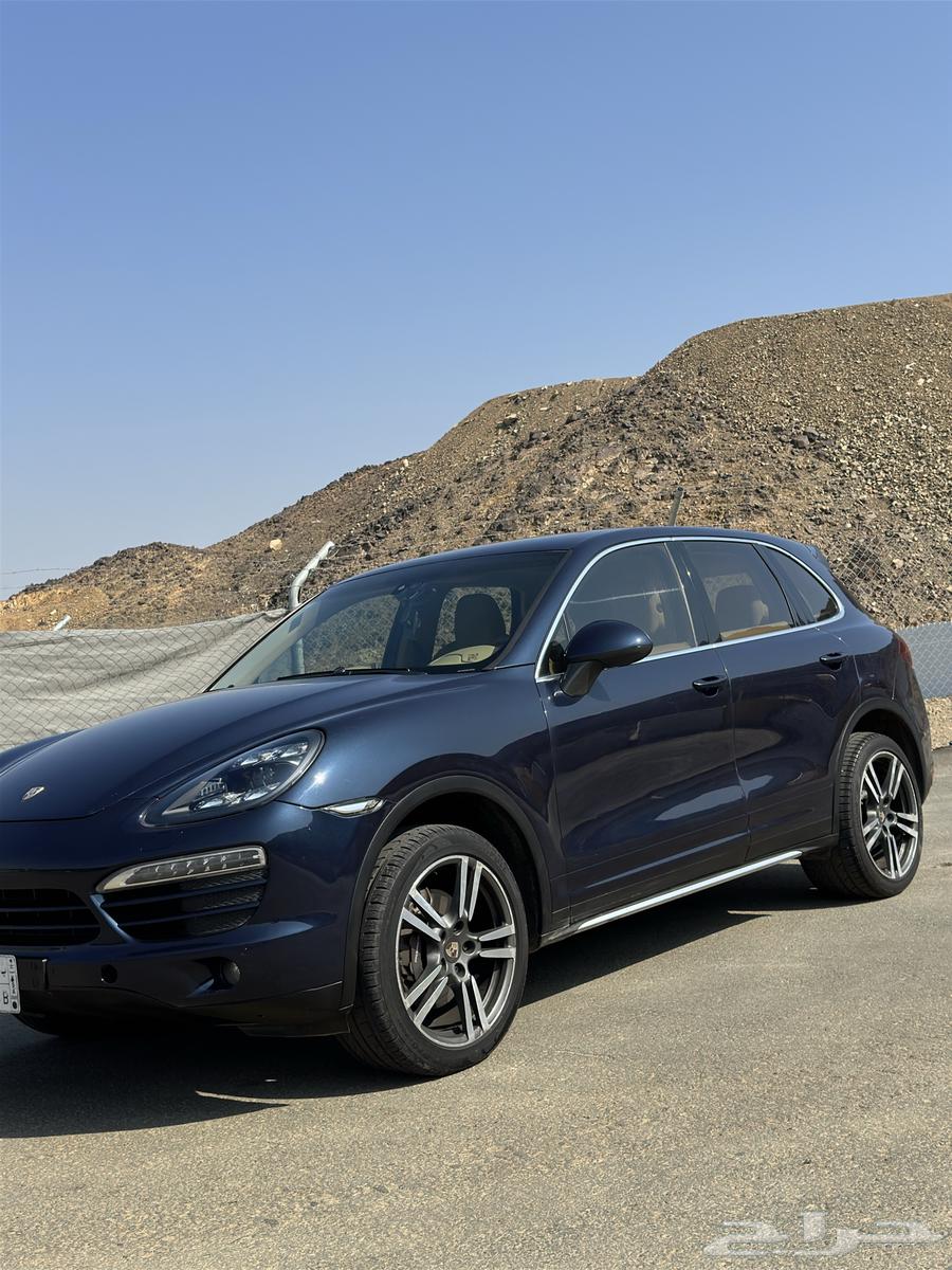 Porsche Cayenne 2012 S without hydraulic long engine63478616318083112